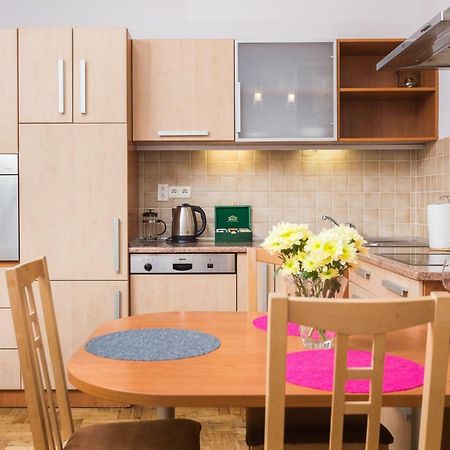 Apartament Avanti Krakau Buitenkant foto