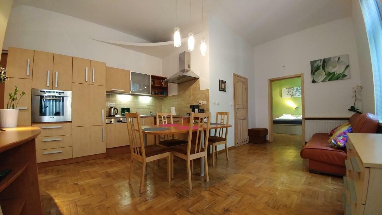 Apartament Avanti Krakau Buitenkant foto